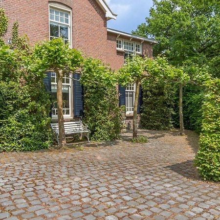 Bij Janneke Bed & Breakfast Sleeuwijk Exterior foto